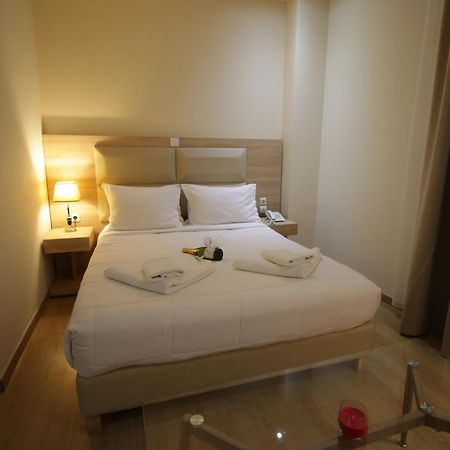 Elikon Hotel Atenas Quarto foto