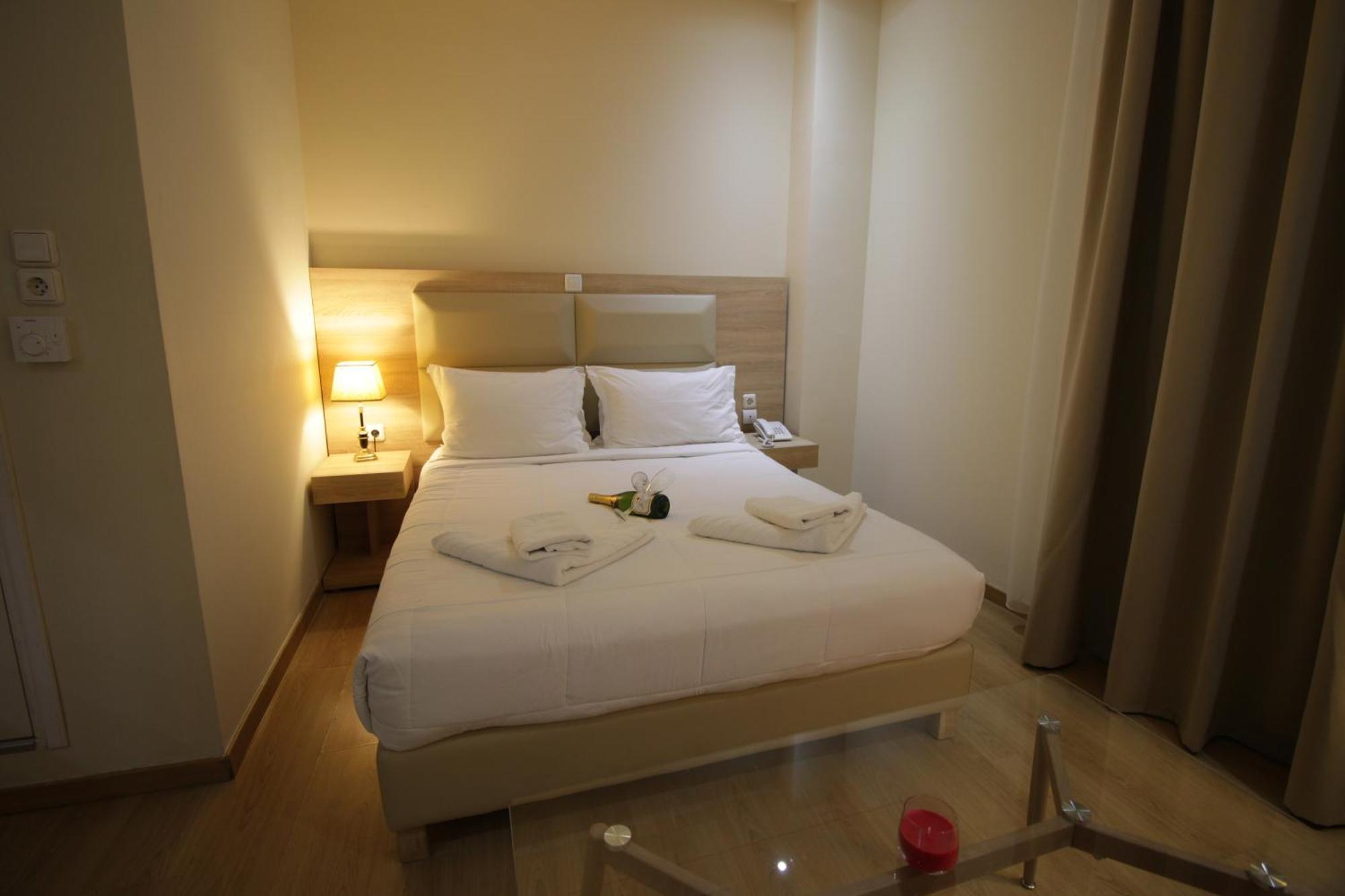 Elikon Hotel Atenas Quarto foto